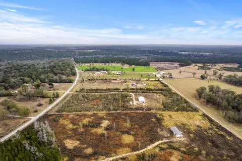 View/Area - 284 W Wire Rd, Perkinston, MS 39573 photo 5 of 12