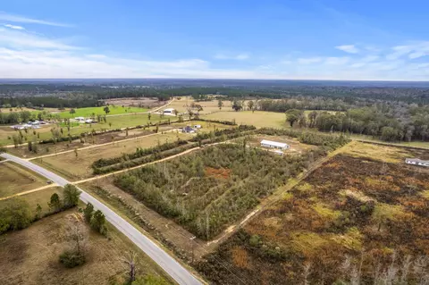 View/Area - 284 W Wire Rd, Perkinston, MS 39573 photo 4 of 12