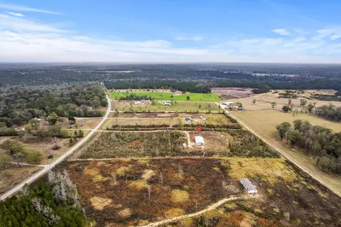 View/Area - 284 W Wire Rd, Perkinston, MS 39573 photo 6 of 12