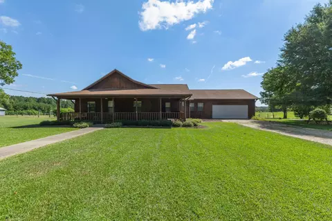 2620 N Pine Ave, Heidelberg, MS 39439