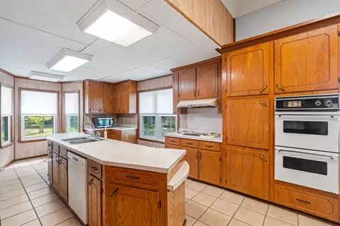 Kitchen - 100 Poplar St, Sumrall, MS 39482 photo 3 of 5