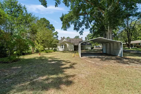 Exterior - 100 Poplar St, Sumrall, MS 39482 photo 12 of 15