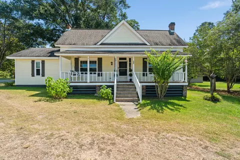 Exterior - 100 Poplar St, Sumrall, MS 39482 photo 2 of 15