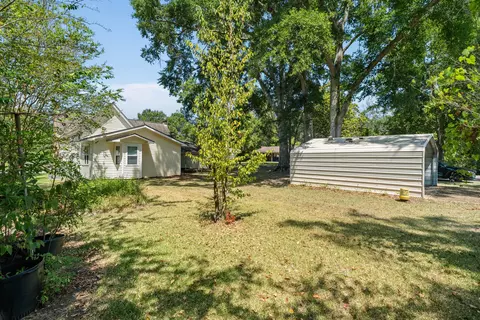 Exterior - 100 Poplar St, Sumrall, MS 39482 photo 11 of 15