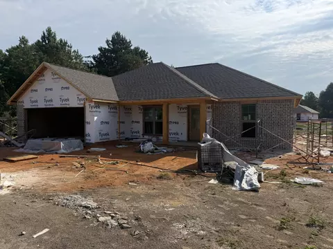 8 Bryant, Sumrall, MS 39482