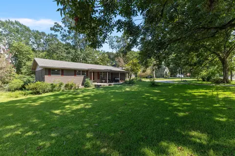 Exterior - 806 Main St, Purvis, MS 39475 photo 3 of 8