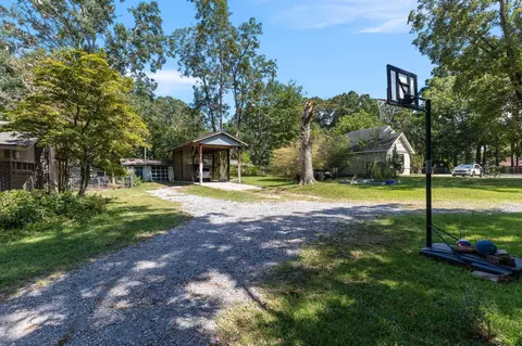 Exterior - 806 Main St, Purvis, MS 39475 photo 7 of 8