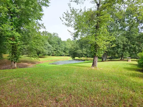 Exterior - 4438 N Hwy 49, Mount Olive, MS 39119 photo 3 of 11