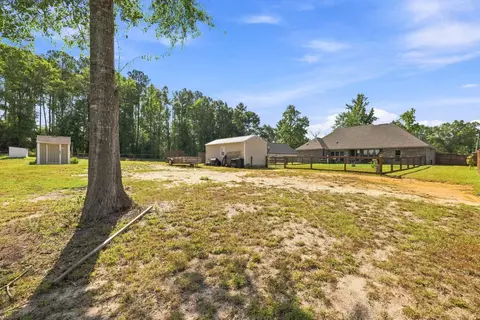 Exterior - 134 N Slade, Sumrall, MS 39482 photo 3 of 6