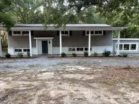 1091 Richburg Rd, Hattiesburg, MS 39402