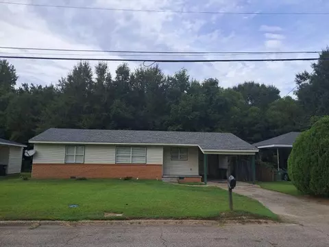 805 Duane St, Hattiesburg, MS 39401
