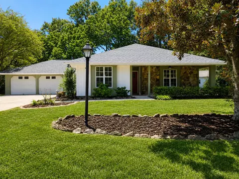 101 Shady Ln, Hattiesburg, MS 39402