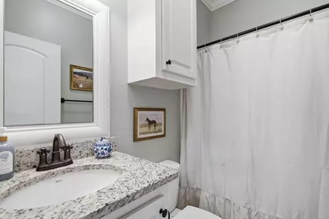 Bath - 28 Chastain, Sumrall, MS 39482 photo 3 of 3