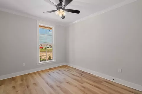 Bedroom - 616 Hickory Grove Rd, Sumrall, MS 39482 photo 2 of 5
