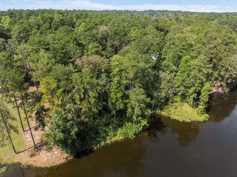 View/Area - 20 24 Placid Dr, Sumrall, MS 39482 photo 5 of 10