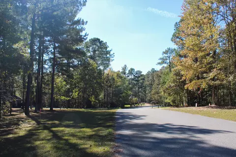 000 Marshal Pl, Petal, MS 39465 photo 4