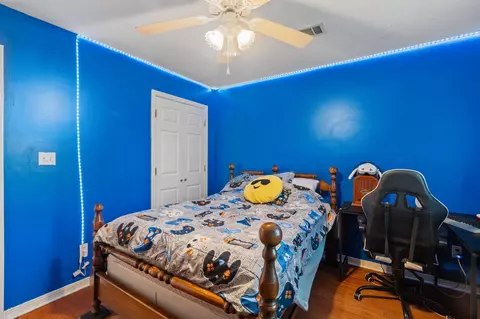 Bedroom - 16 Heritage Dr, Purvis, MS 39475 photo 5 of 5