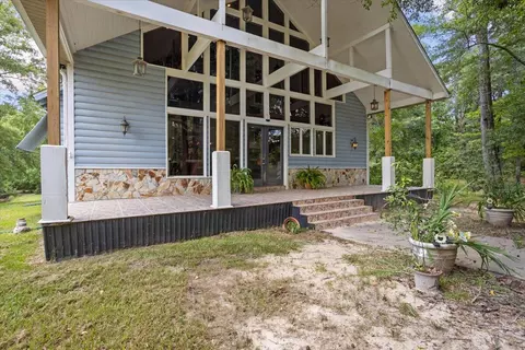 Exterior - 993 Mississippi 29, Wiggins, MS 39577 photo 3 of 13