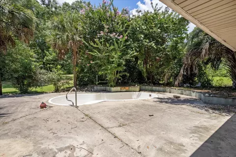 Exterior - 993 Mississippi 29, Wiggins, MS 39577 photo 5 of 13