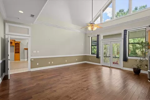 Living - 993 Mississippi 29, Wiggins, MS 39577 photo 7 of 11