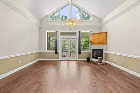 Living - 993 Mississippi 29, Wiggins, MS 39577 photo 8 of 11