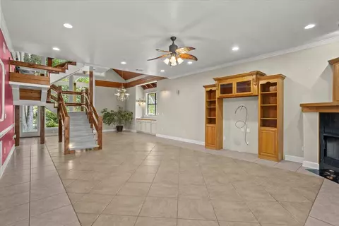 Living - 993 Mississippi 29, Wiggins, MS 39577 photo 3 of 11