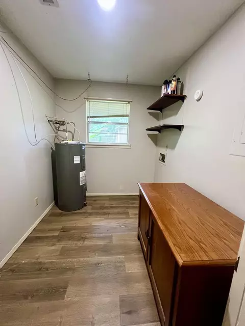 Other - 1110 Valley Dr, Laurel, MS 39440 photo 2 of 5