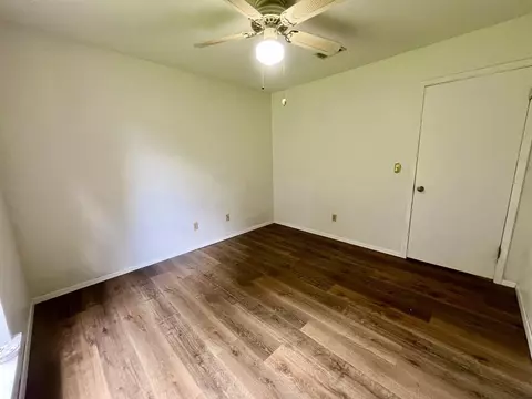Bedroom - 1110 Valley Dr, Laurel, MS 39440 photo 1 of 5