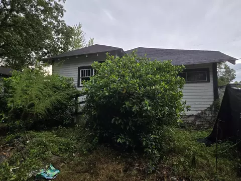 523 E College Ave, Wiggins, MS 39577 photo 6