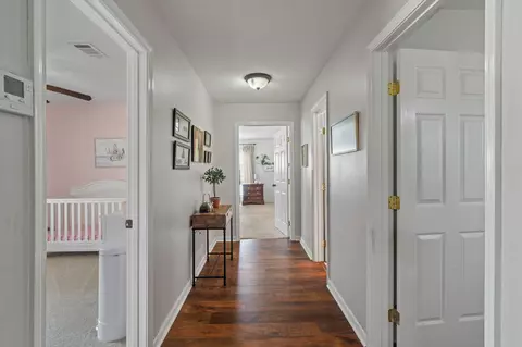 Entry Way - 4 White, Sumrall, MS 39482 photo 2 of 2