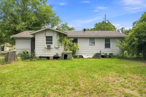 Exterior - 210 Smith St, Petal, MS 39465 photo 4 of 4
