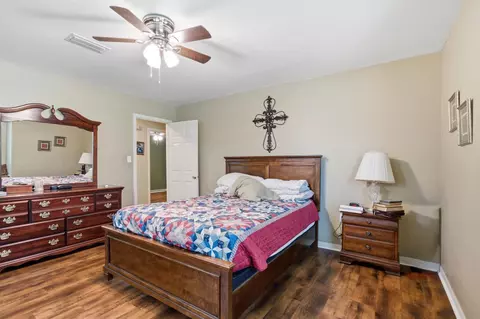 Bedroom - 100 Mozingo Dr, Petal, MS 39465 photo 1 of 3