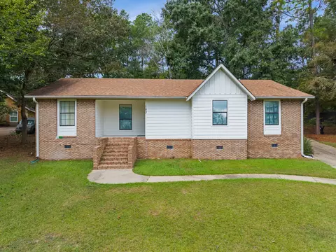 103 Brentwood Pl, Hattiesburg, MS 39402