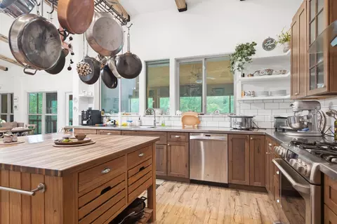 Kitchen - 22 Tranquility Ln, Moselle, MS 39459 photo 2 of 4