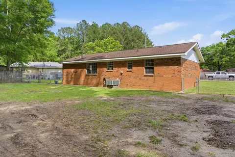 Exterior - 205 Woodside Dr, Petal, MS 39465 photo 11 of 11