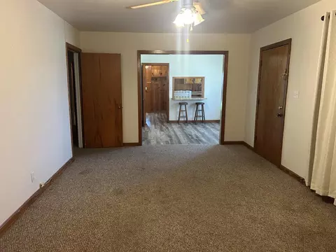 Living - 274 Trace Rd, Laurel, MS 39443 photo 2 of 2