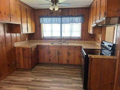 Kitchen - 274 Trace Rd, Laurel, MS 39443 photo 1 of 2