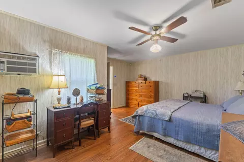 Bedroom - 150 Steelman, Purvis, MS 39475 photo 3 of 12