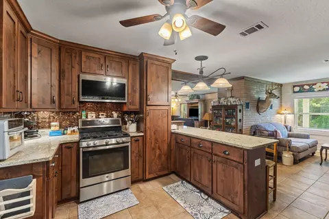 Kitchen - 150 Steelman, Purvis, MS 39475 photo 3 of 6
