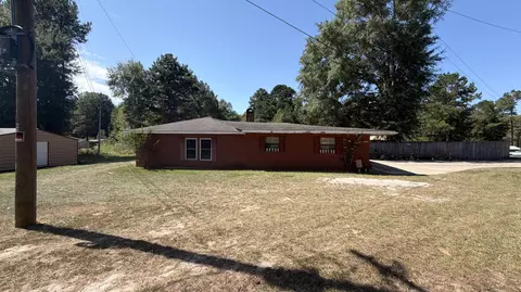 7 Preston Dr, Columbia, MS 39429