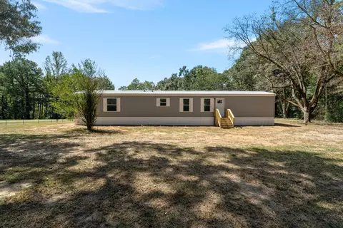1711 Little Black Crk, Lumberton, MS 39455