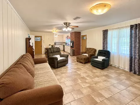 Living - 27 Morris Brown, Laurel, MS 39443 photo 1 of 1