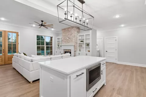 Living - 49 Excellor Rd, Sumrall, MS 39482 photo 4 of 4