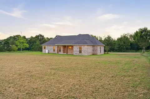 Exterior - 49 Excellor Rd, Sumrall, MS 39482 photo 7 of 18