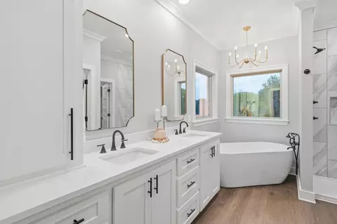 Bath - 49 Excellor Rd, Sumrall, MS 39482 photo 1 of 11