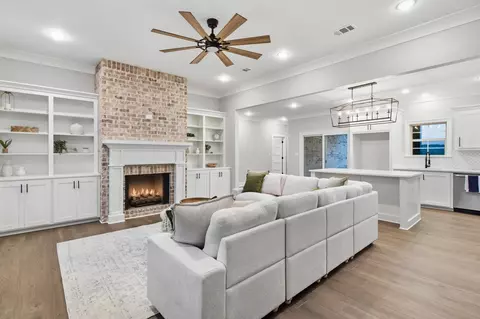 Living - 49 Excellor Rd, Sumrall, MS 39482 photo 1 of 4
