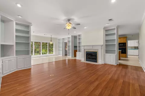 Living - 47 Nobles, Sumrall, MS 39482 photo 4 of 7