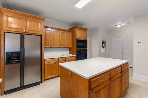 Kitchen - 47 Nobles, Sumrall, MS 39482 photo 4 of 5