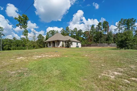 Exterior - 21 Higgins Cutoff, Sumrall, MS 39482 photo 4 of 10