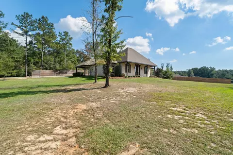 Exterior - 21 Higgins Cutoff, Sumrall, MS 39482 photo 2 of 10